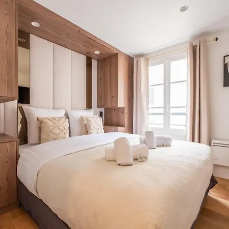 Cia - Grands Boulevards Daire